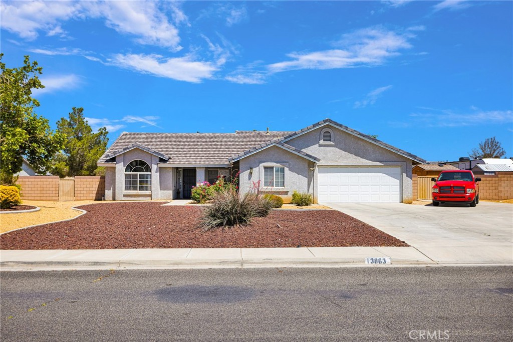 13863 Coachella Road Property Photo 1