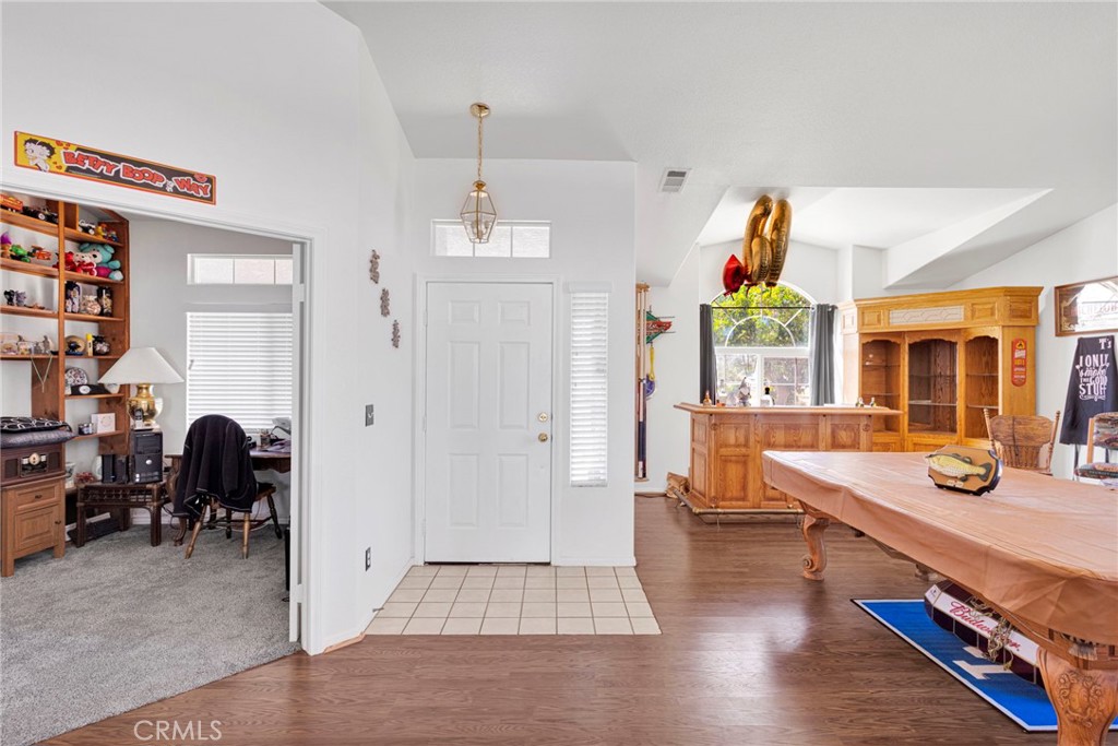 13863 Coachella Road Property Photo 8
