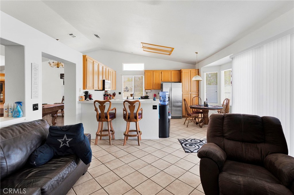 13863 Coachella Road Property Photo 17