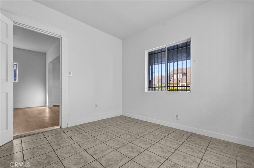 2503 Cincinnati Property Photo 12