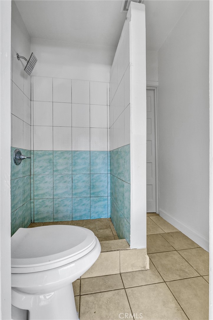 2503 Cincinnati Property Photo 19