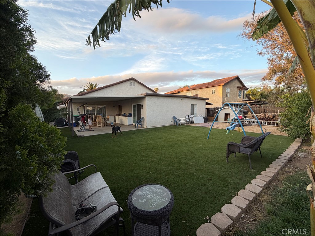25595 Cedarbrook Property Photo 2