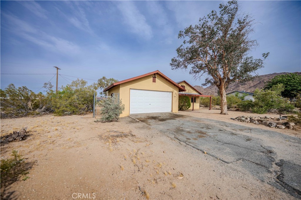 6973 Mission Property Photo 5
