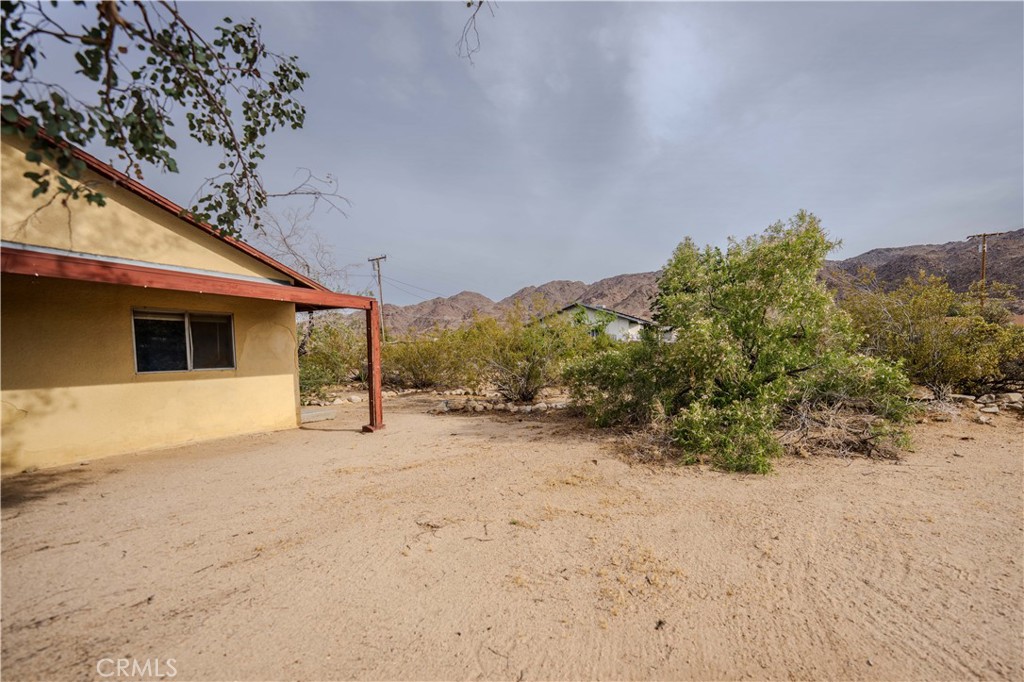 6973 Mission Property Photo 10