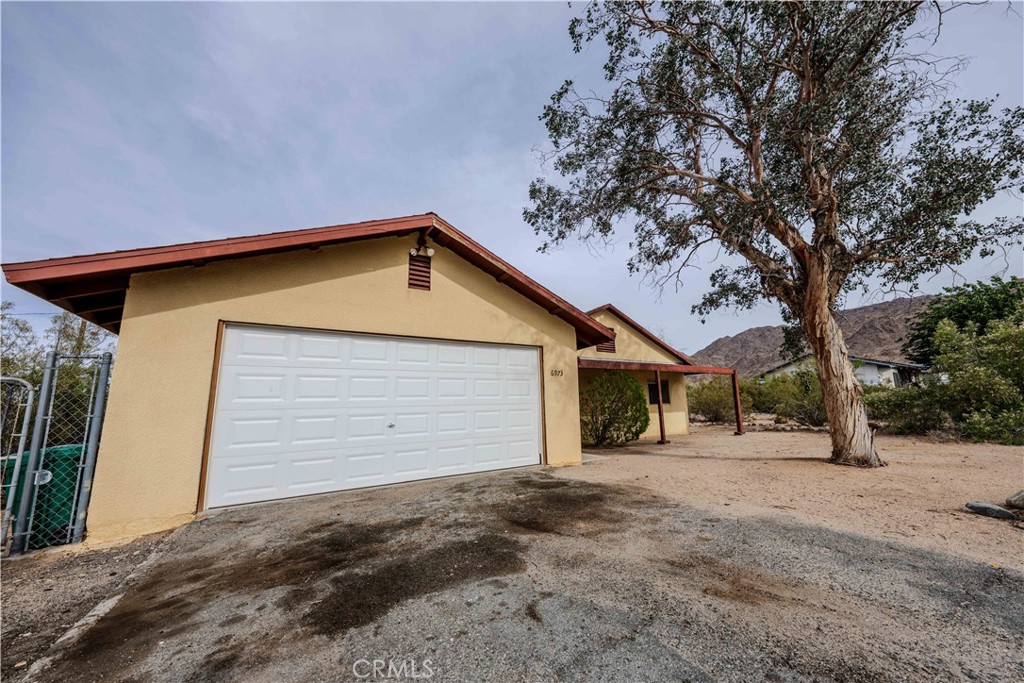 6973 Mission Property Photo 12