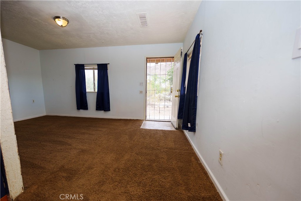 6973 Mission Property Photo 28