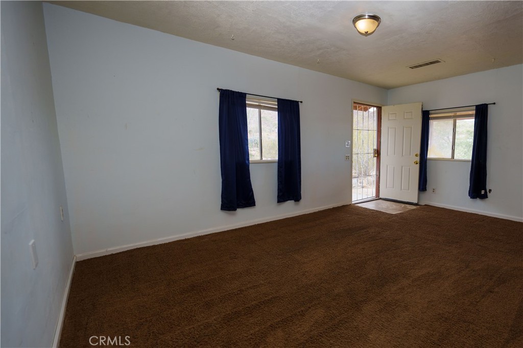 6973 Mission Property Photo 30