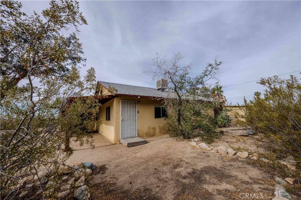 6973 Mission Property Photo 43