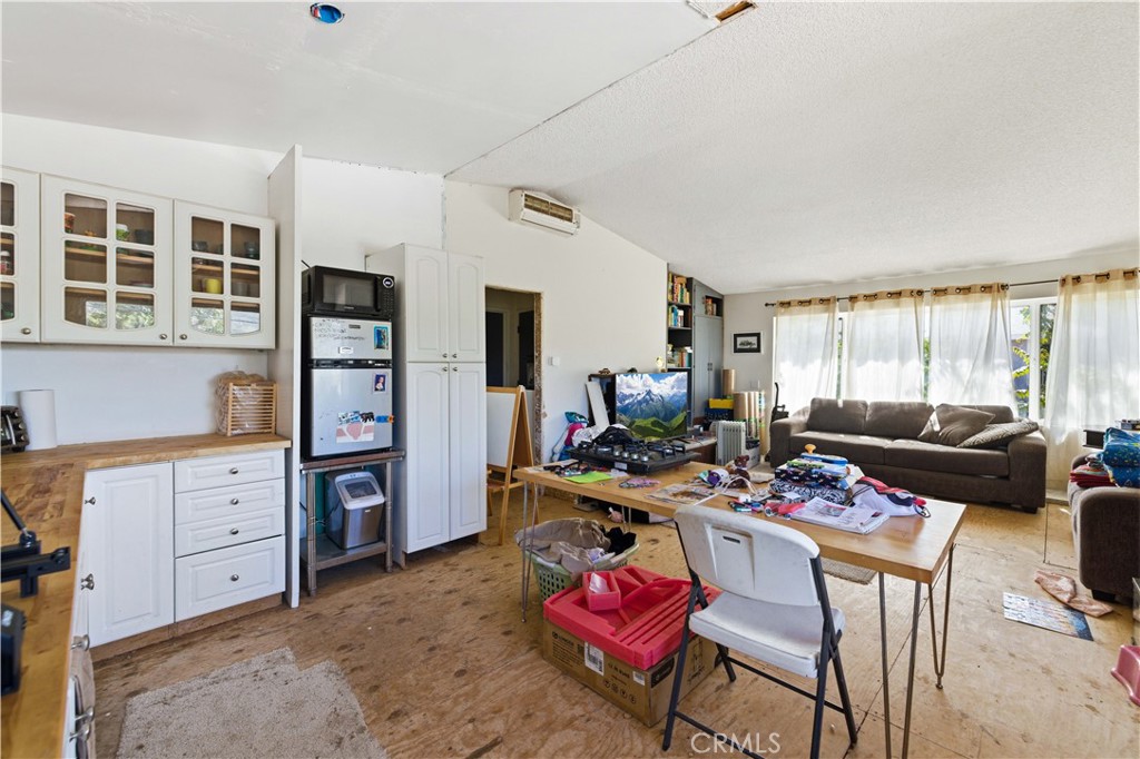 14971 Sunnydale Property Photo 6