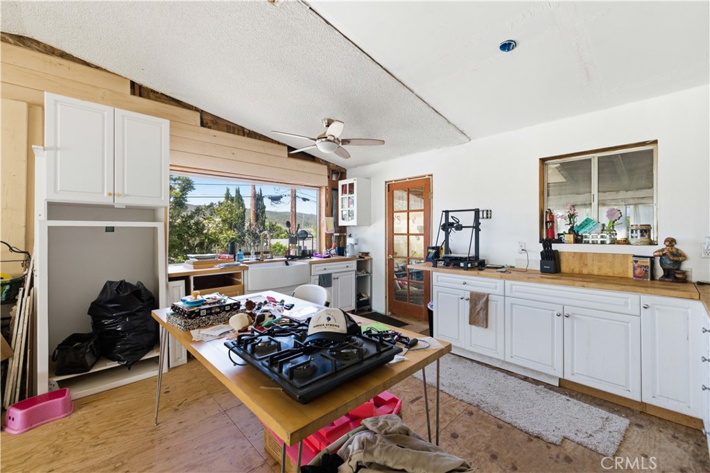 14971 Sunnydale Property Photo 10