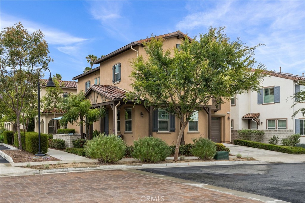 1613 Masters Drive Property Photo 1