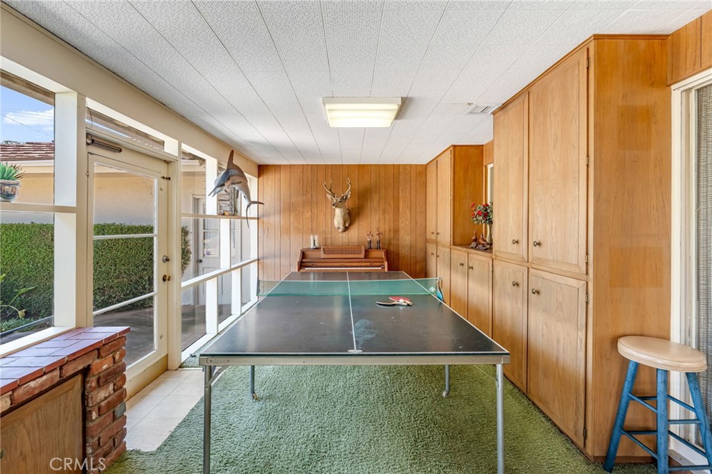 205 W Longden Property Photo 31