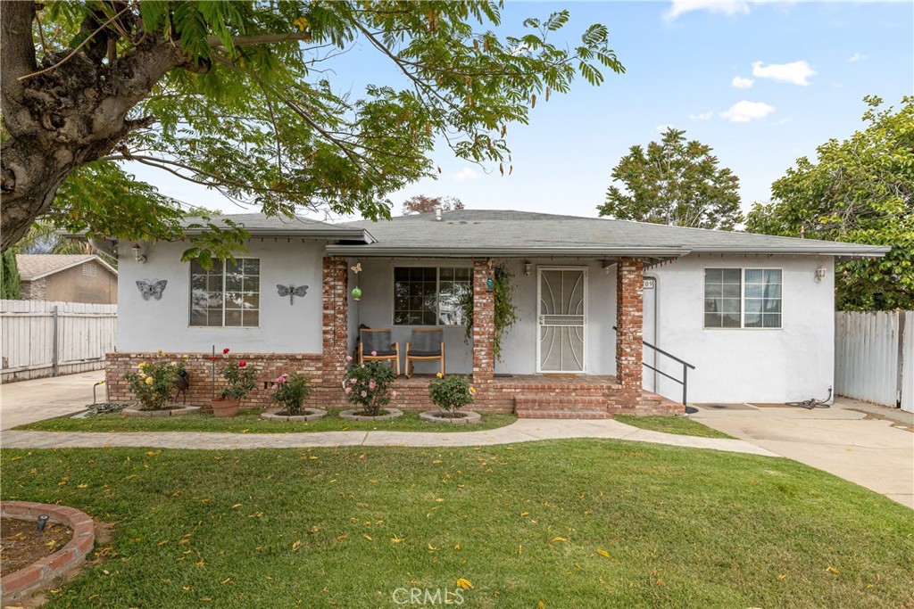 13709 4th Street Property Photo 4