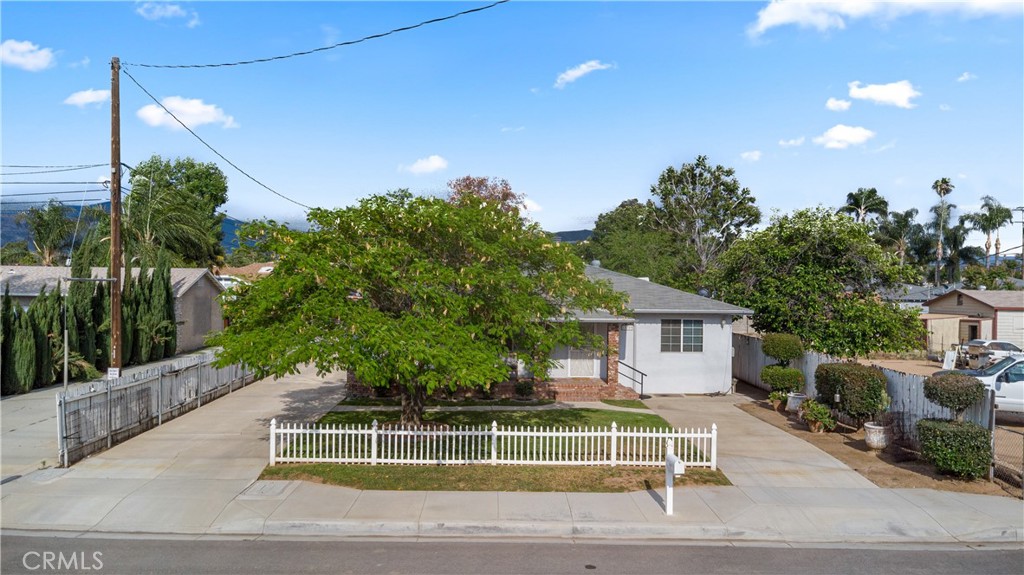 13709 4th Street Property Photo 35