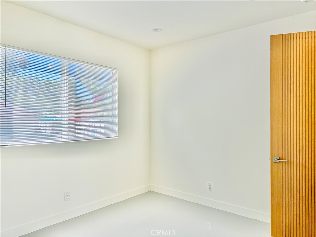 9014 Wilbur Avenue Property Photo 18