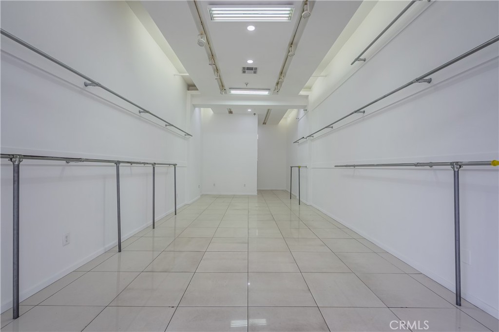 1212 S San Pedro Street Property Photo 24