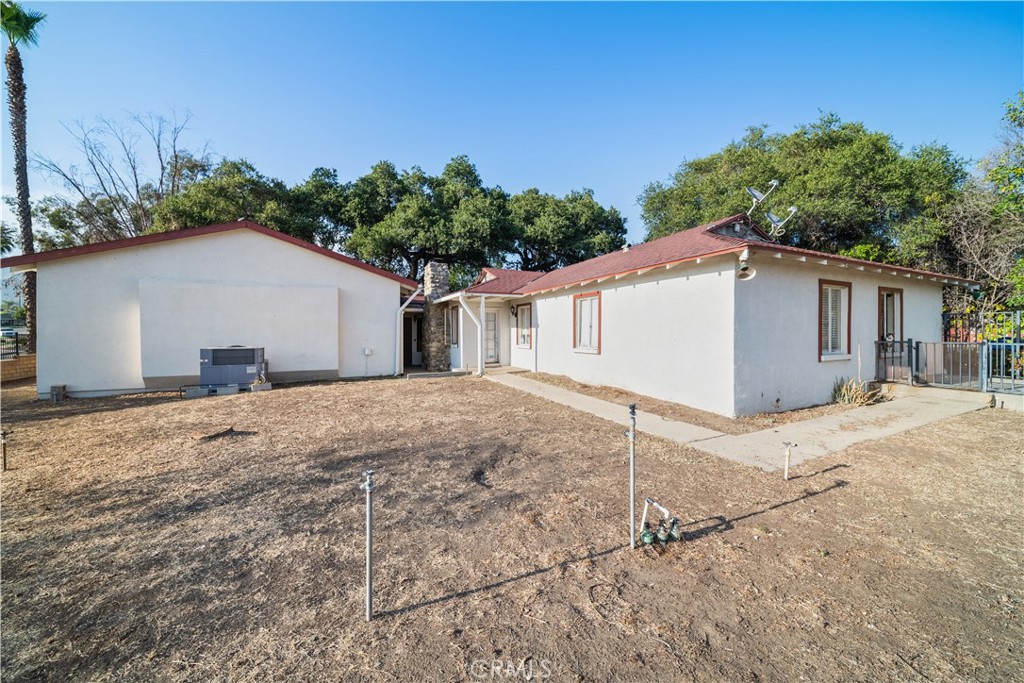 1449 E Bennett Avenue Property Photo 28