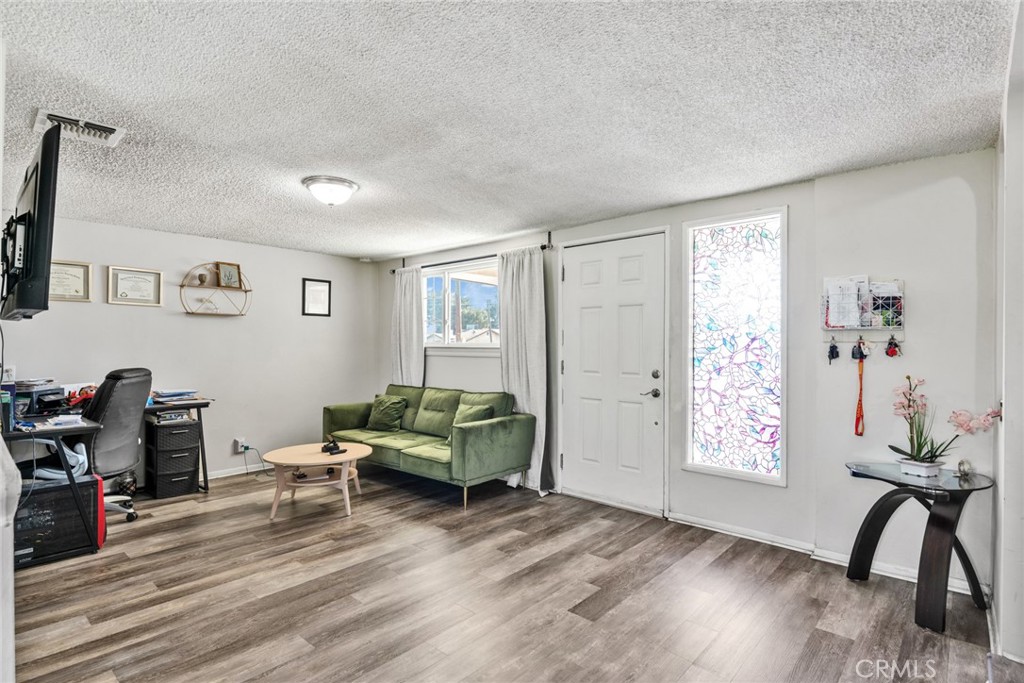 9287 Alder Property Photo 8