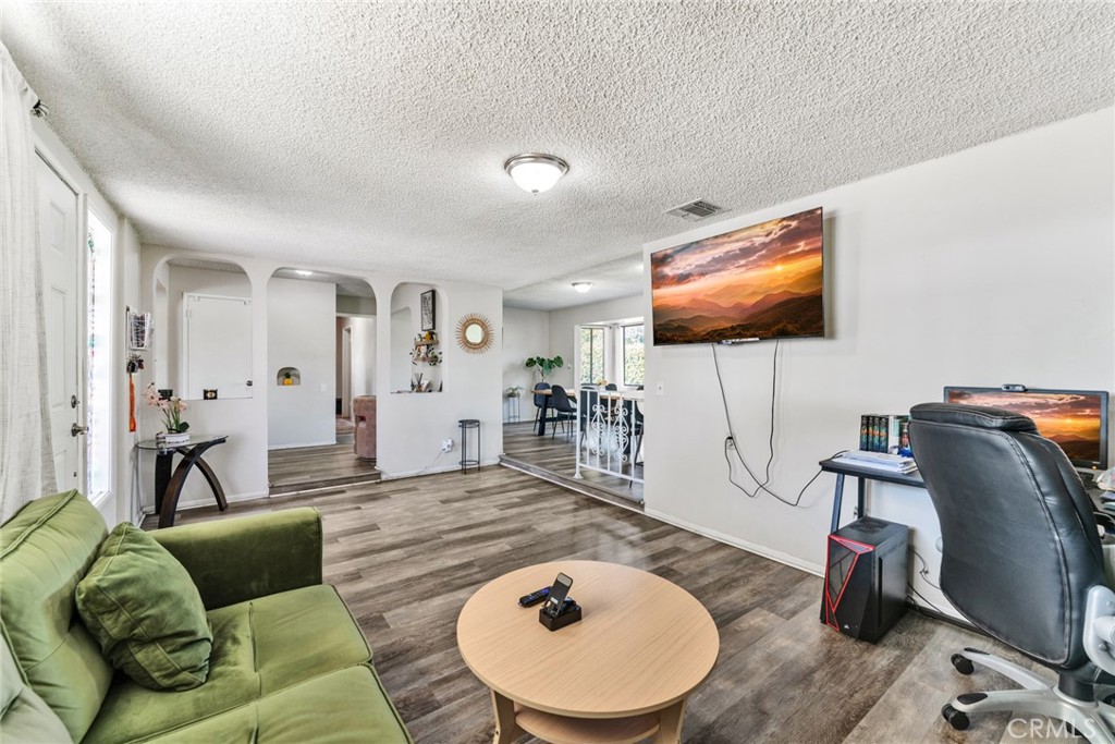 9287 Alder Property Photo 9
