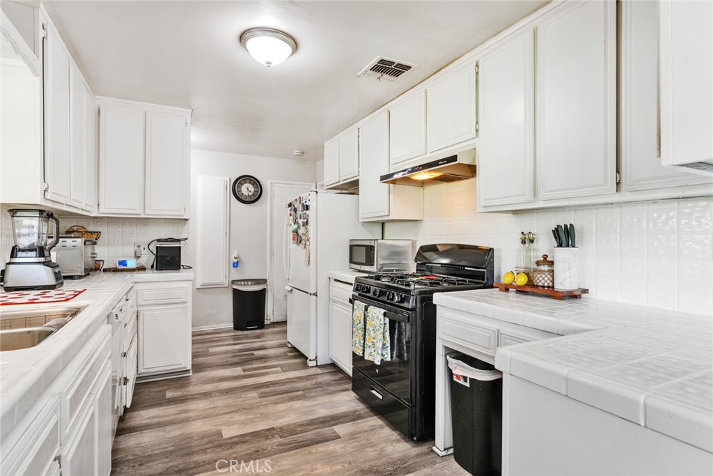 9287 Alder Property Photo 15