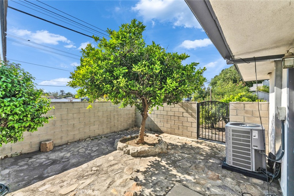 9287 Alder Property Photo 36