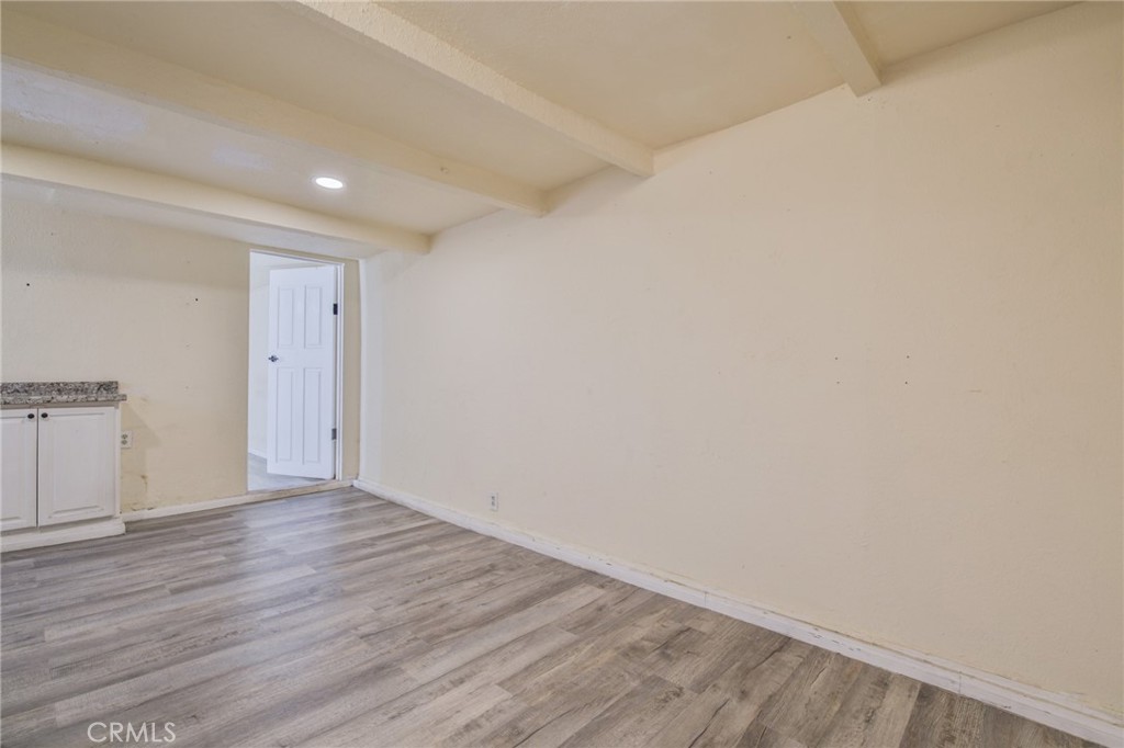 4715 Ivy Property Photo 8