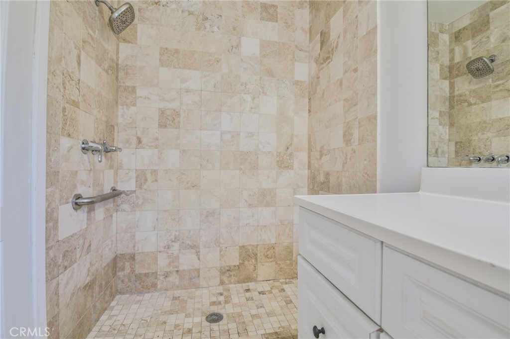 4715 Ivy Property Photo 18