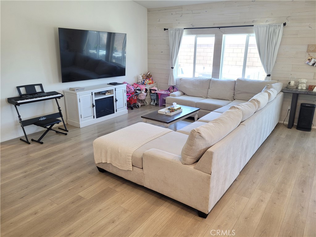 30402 Concord Coach Court Property Photo 6
