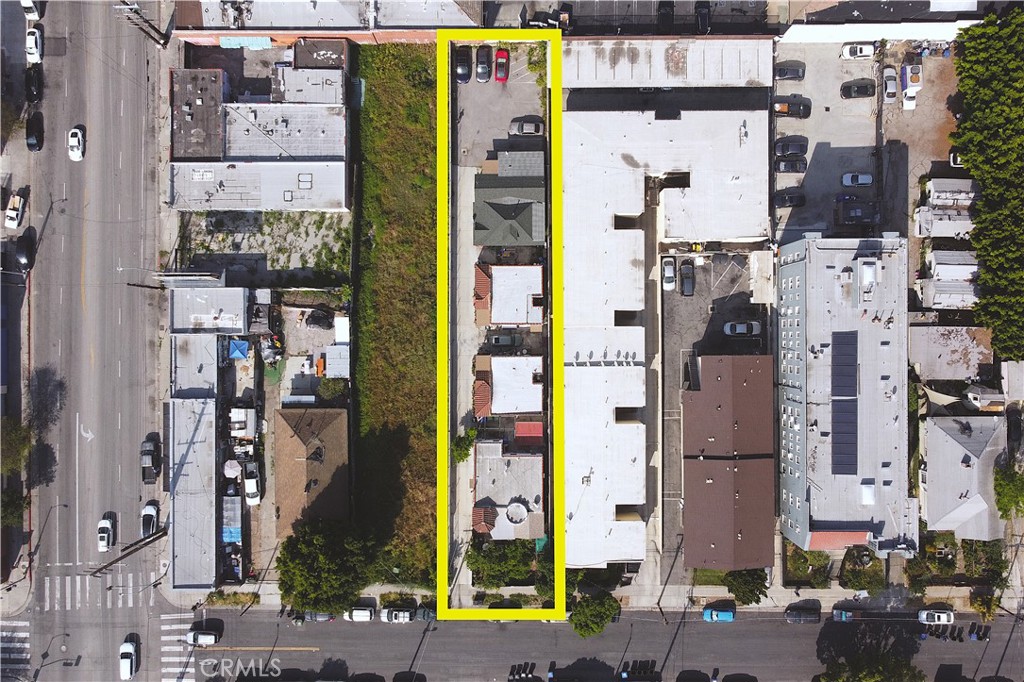 1115 N Madison Property Photo 4