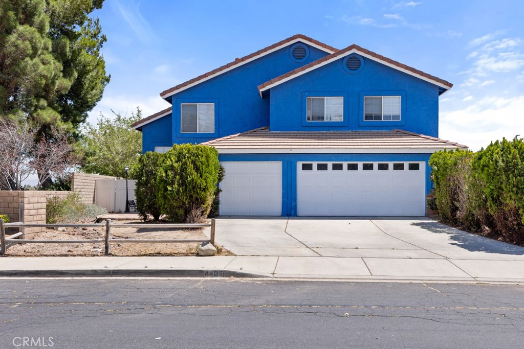 14485 Fontaine Way Property Photo 1