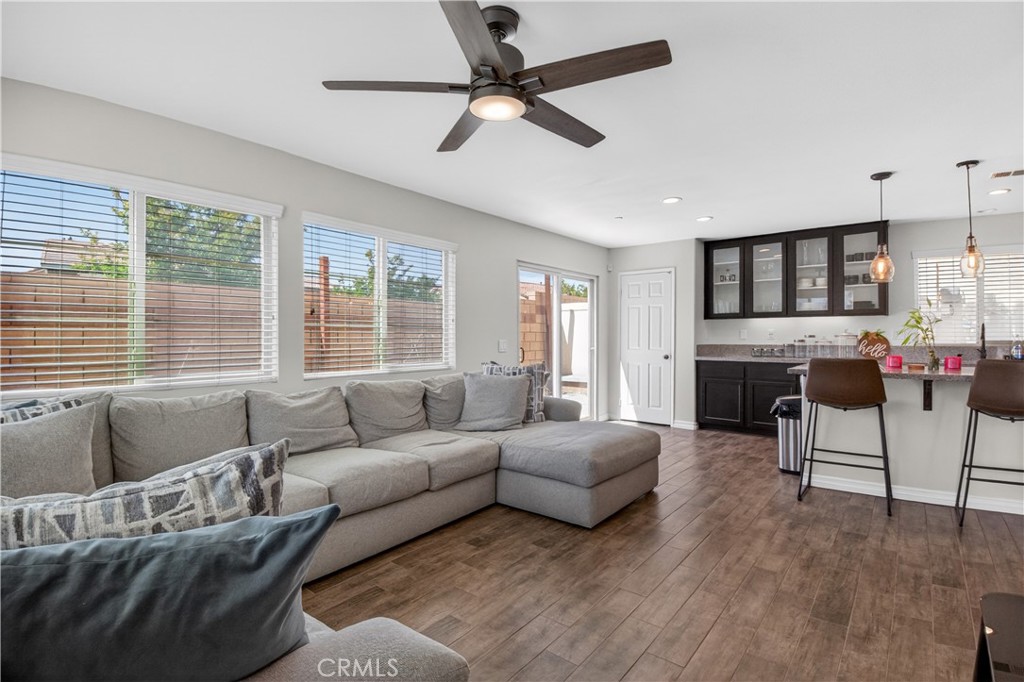 1425 Allium Court Property Photo 19