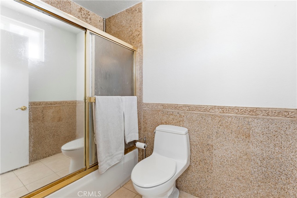5259 Galloway Property Photo 22