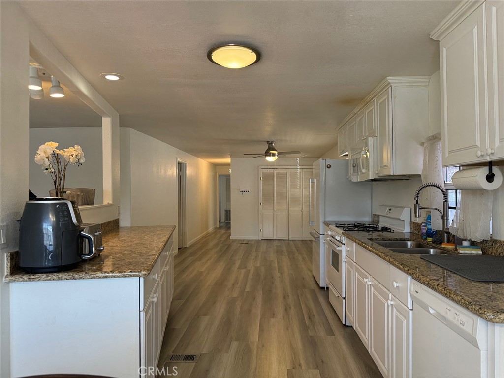 17700 Avalon Boulevard 40 Property Photo 5