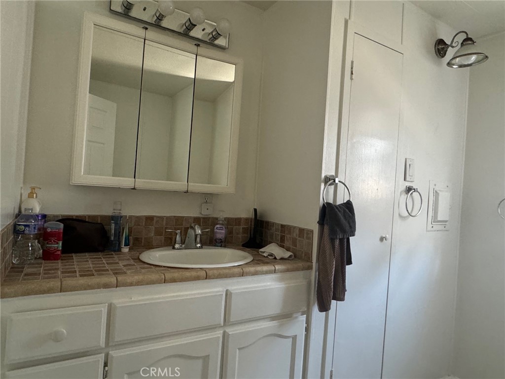 17700 Avalon Boulevard 40 Property Photo 18