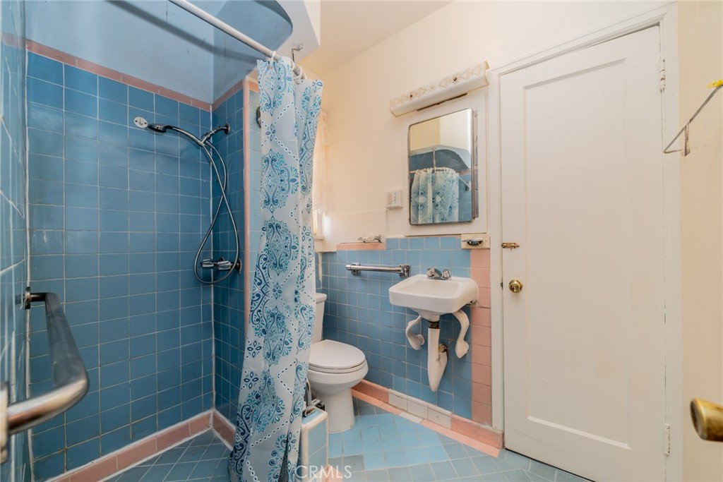 3340 N Eastern Property Photo 26