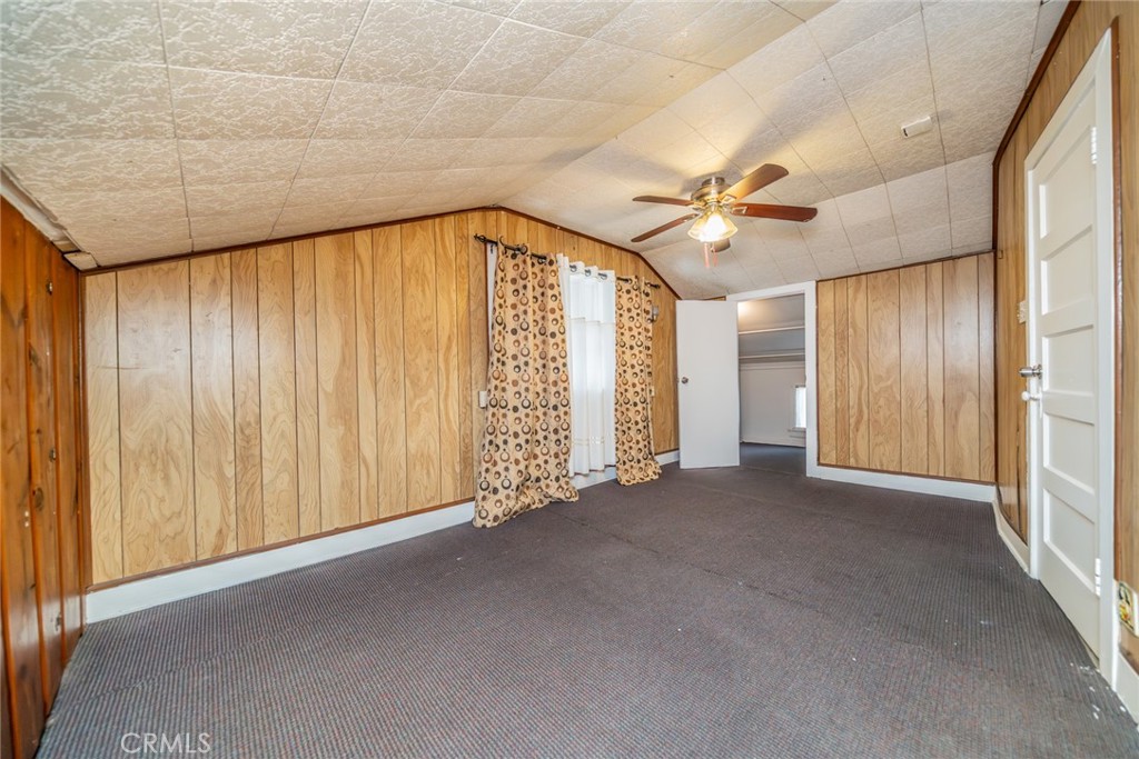 3340 N Eastern Property Photo 32