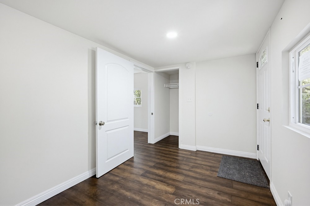 22951 Redwood Property Photo 17