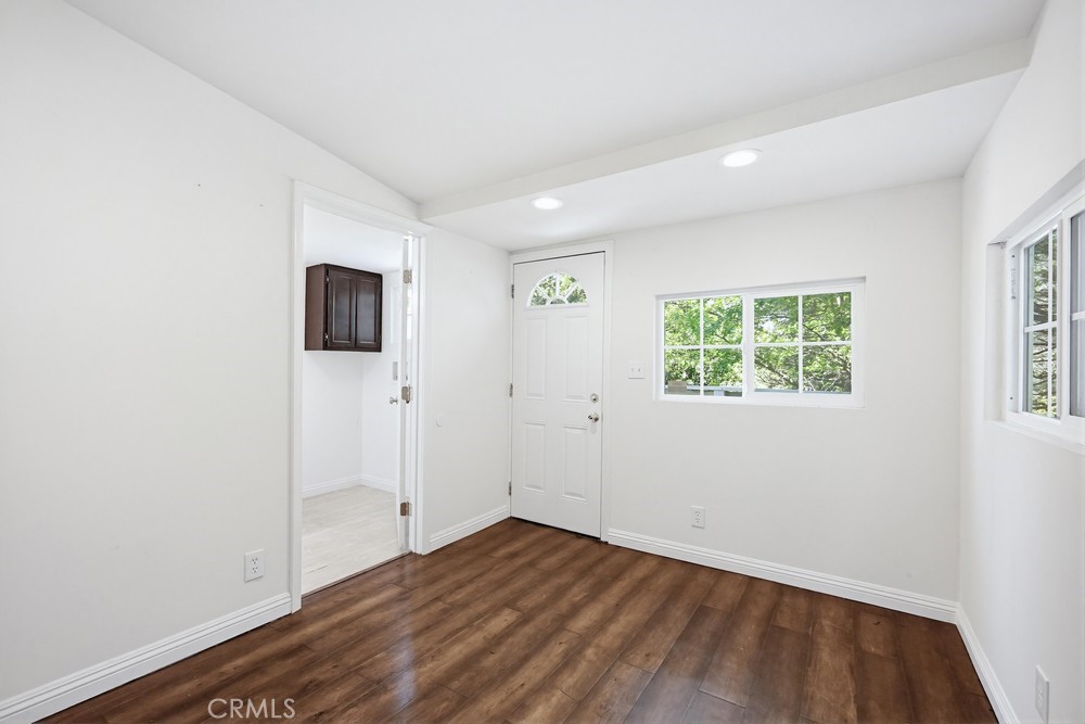 22951 Redwood Property Photo 20
