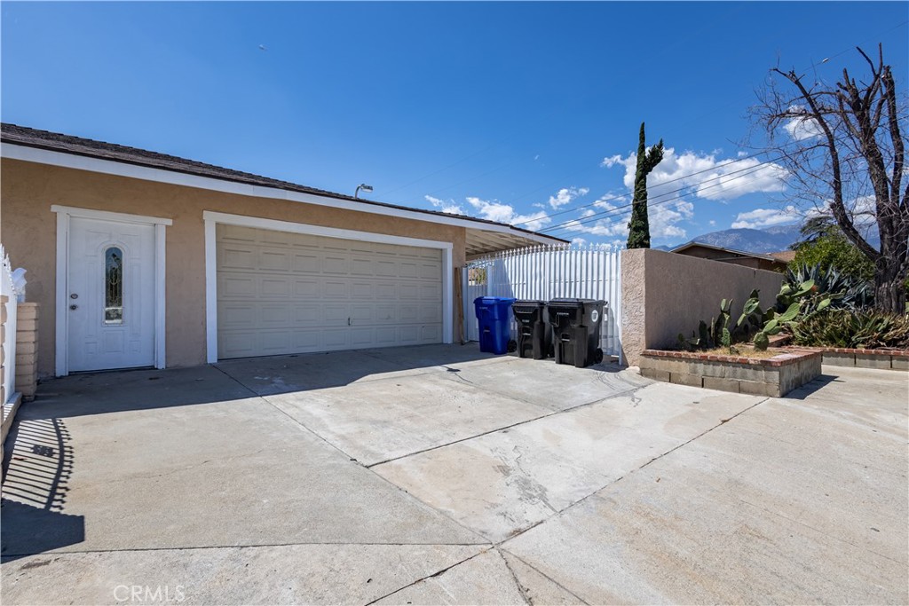 9870 Salina Property Photo 7