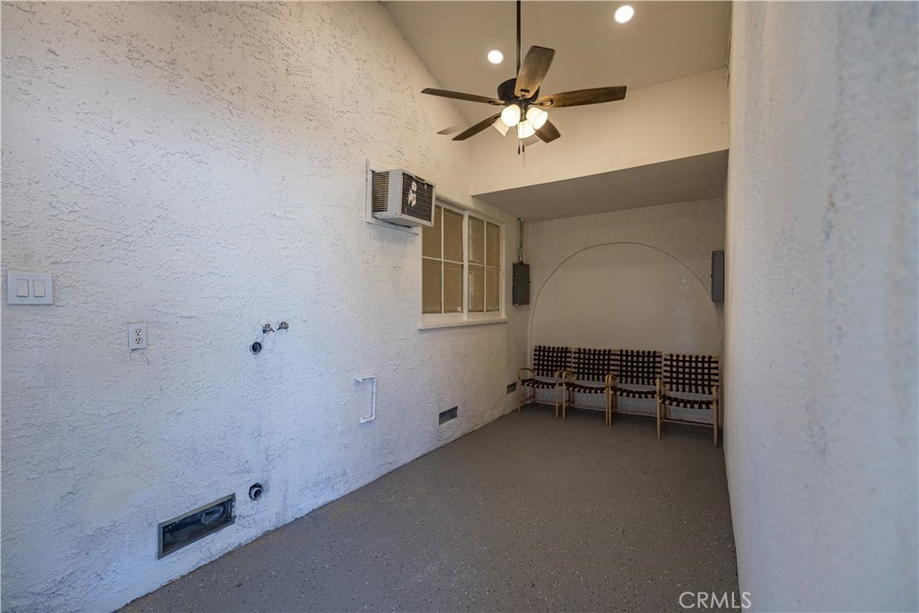 9870 Salina Property Photo 14