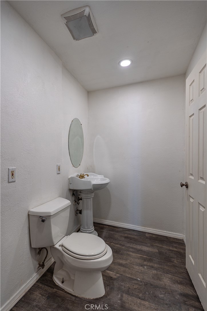 9870 Salina Property Photo 23