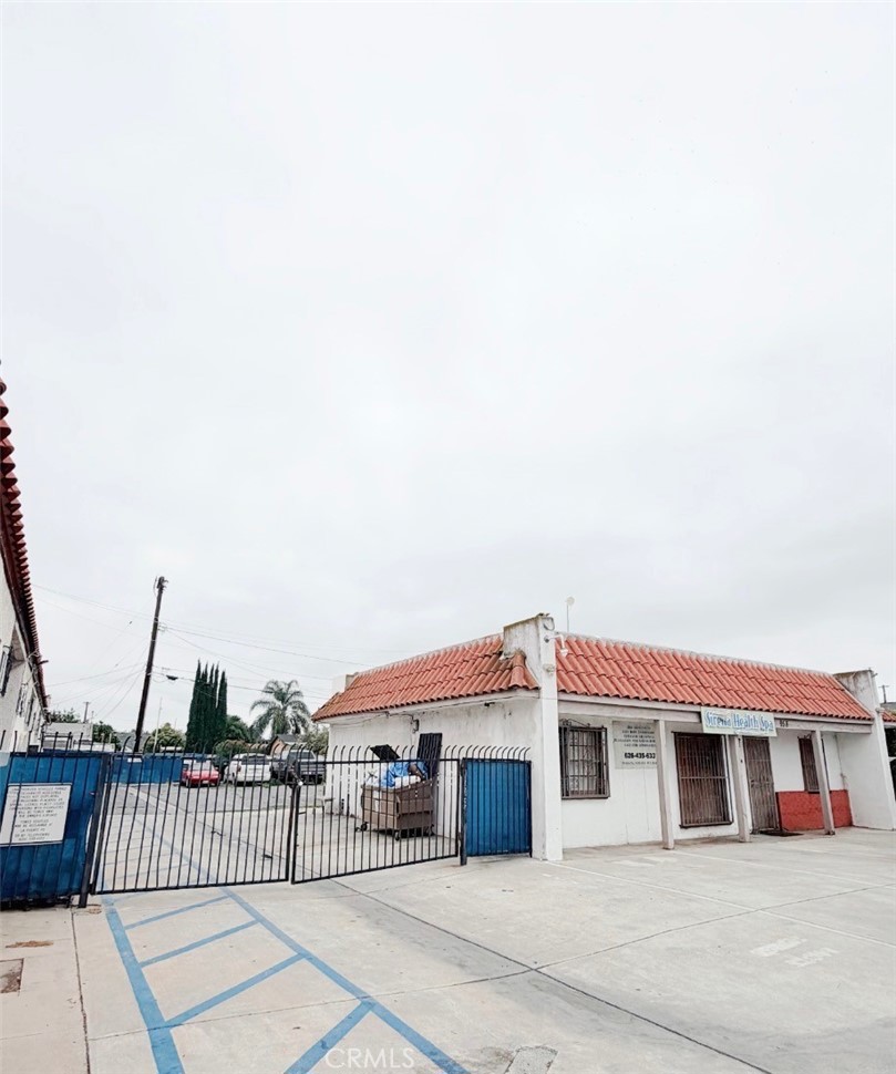 15512 Amar Property Photo 14