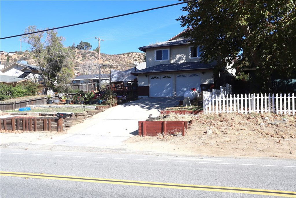 14955 Elizabeth Lake Property Photo 2