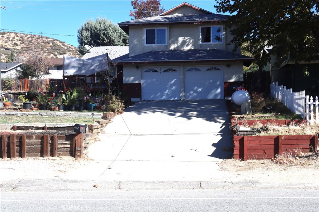 14955 Elizabeth Lake Property Photo 3