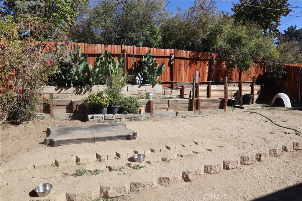 14955 Elizabeth Lake Property Photo 18