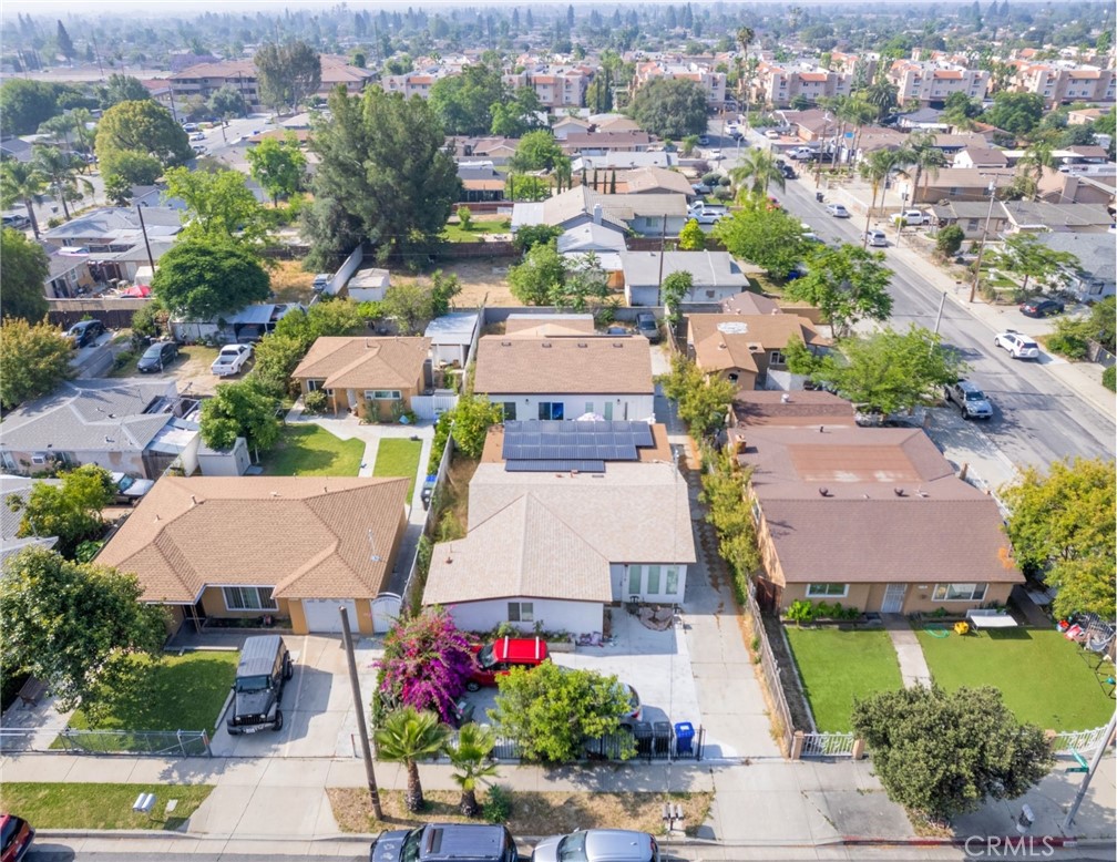 8247 9th Property Photo 12