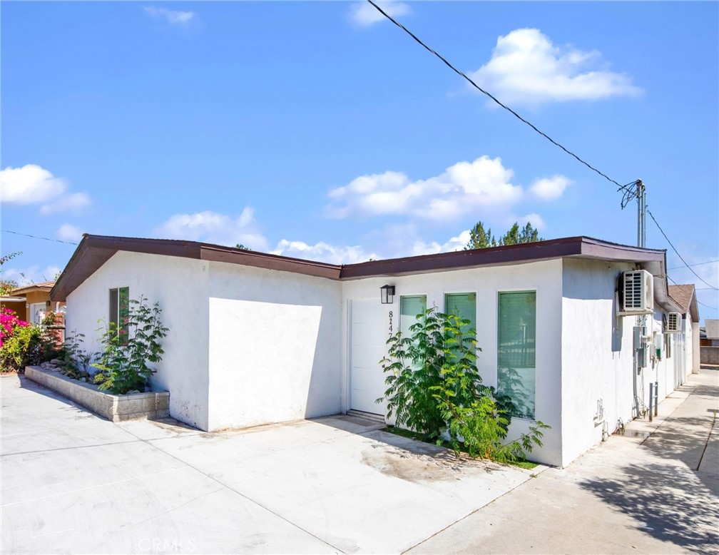 8247 9th Property Photo 18