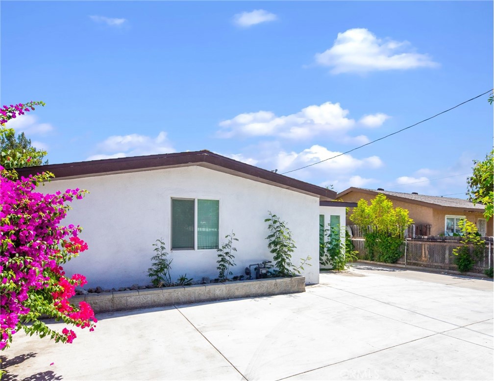 8247 9th Property Photo 19