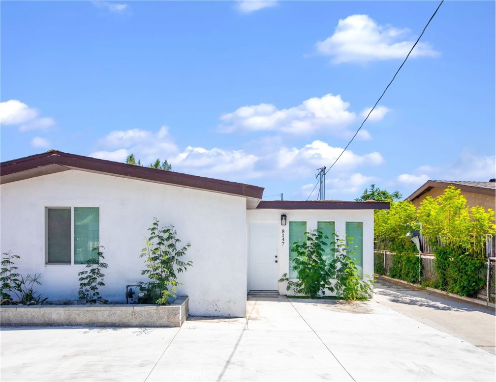 8247 9th Property Photo 20