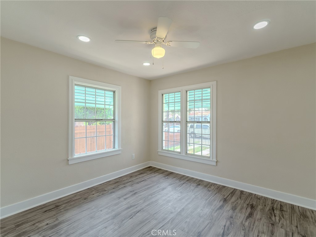 4638 Pine Property Photo 14